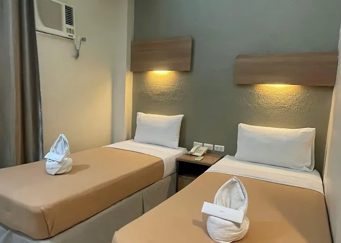 Hotel The Center 2*