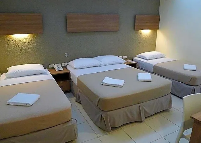 Hotel The Center