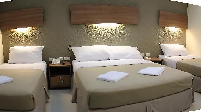 Hotel The Center 2*